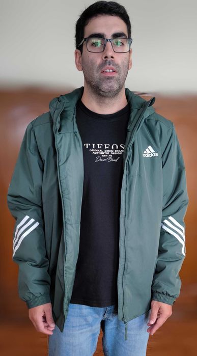 casaco verde adidas tamanho M