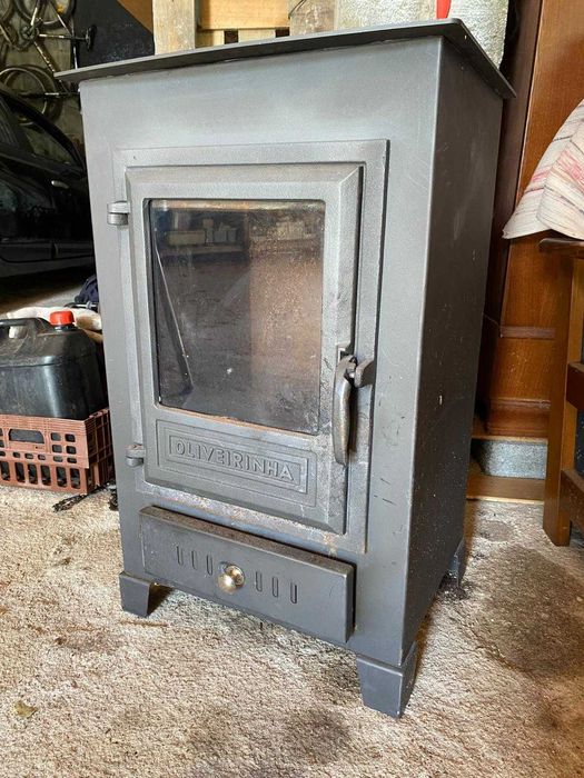 Salamandra a lenha da marca Oliveirinha