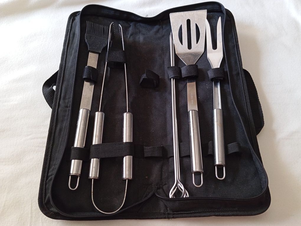 Conjunto de Utensílios para Churrasco em Inox com Bolsa
