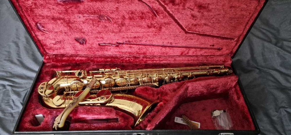 Saksofon tenorowy Yamaha 62 z 1994 r.