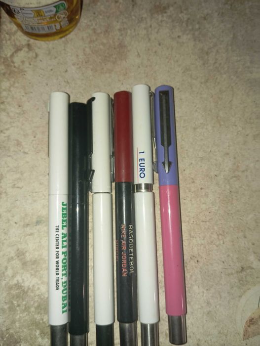 6 canetas Parker um a sem bico sem tinta