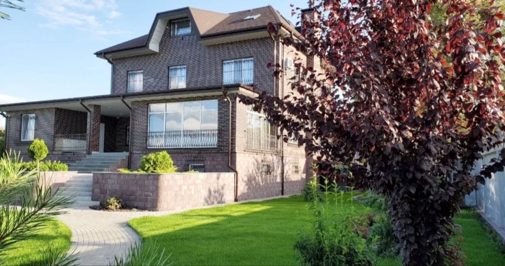 Оренда будинку можна під офіс пансіонат