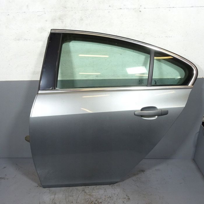 OPEL INSIGNIA A HATCHBACK DRZWI TYŁ LEWE Z179