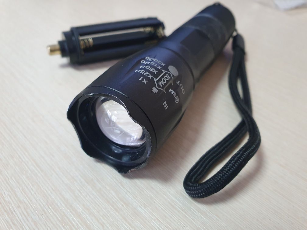 Ручной Фонарик LED Т6 Q5  ААА светодиод ZOOM