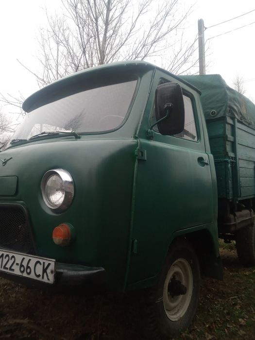 Продам УАЗ 3303 бортовой 1989 року