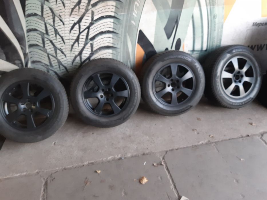 Диски R17 Volvo xc60-xc90 з шинами 235/6517Hankook 4шт