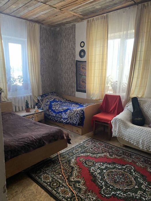 Продам будинок на Таращанському масиві