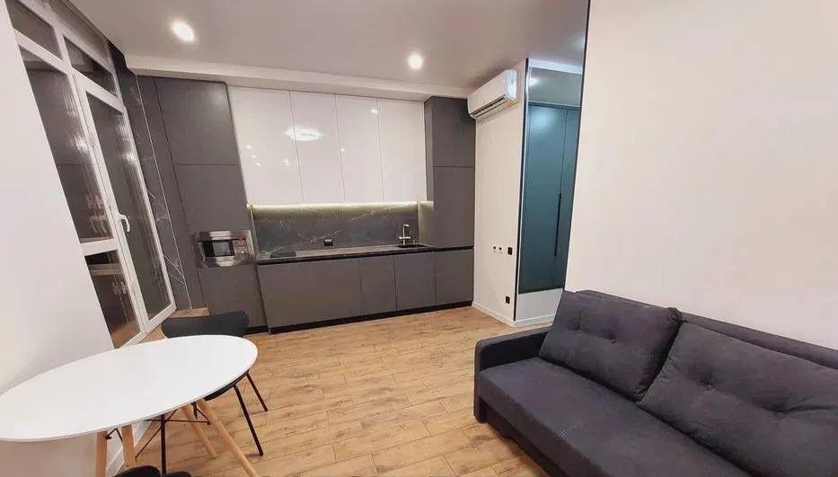 Сдам студию с терассой ЖК Грани Дафи Науки генератор на лифт и тепло