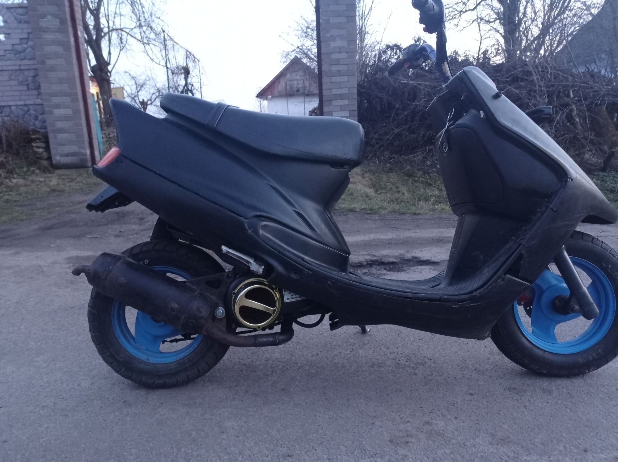 Продам yamaha axis 90 (Торг) біля скутера