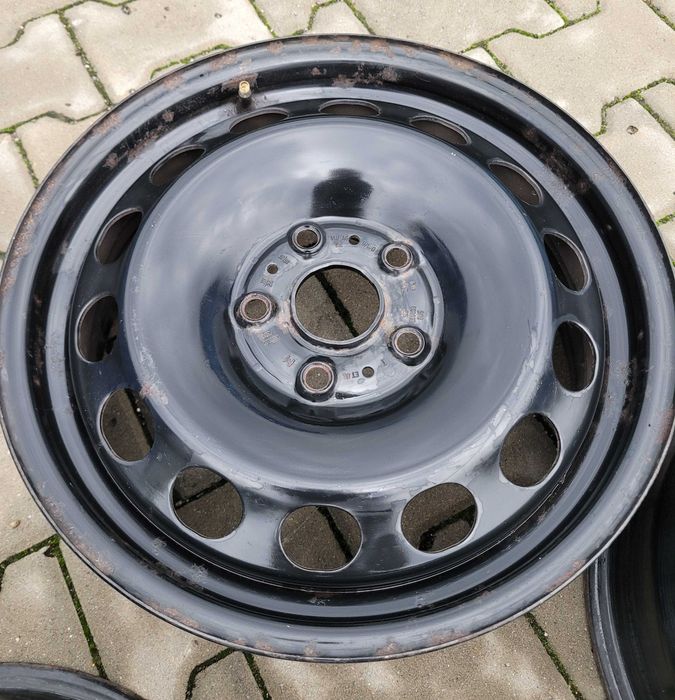 Oryginalne felgi stalowe 16'' 5Q0 Volkswagen Audi Skoda Seat Golf