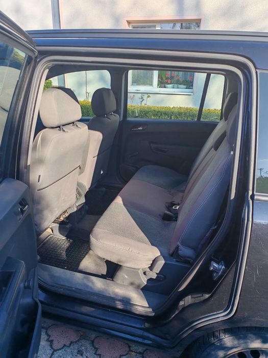 Opel Zafira B FL