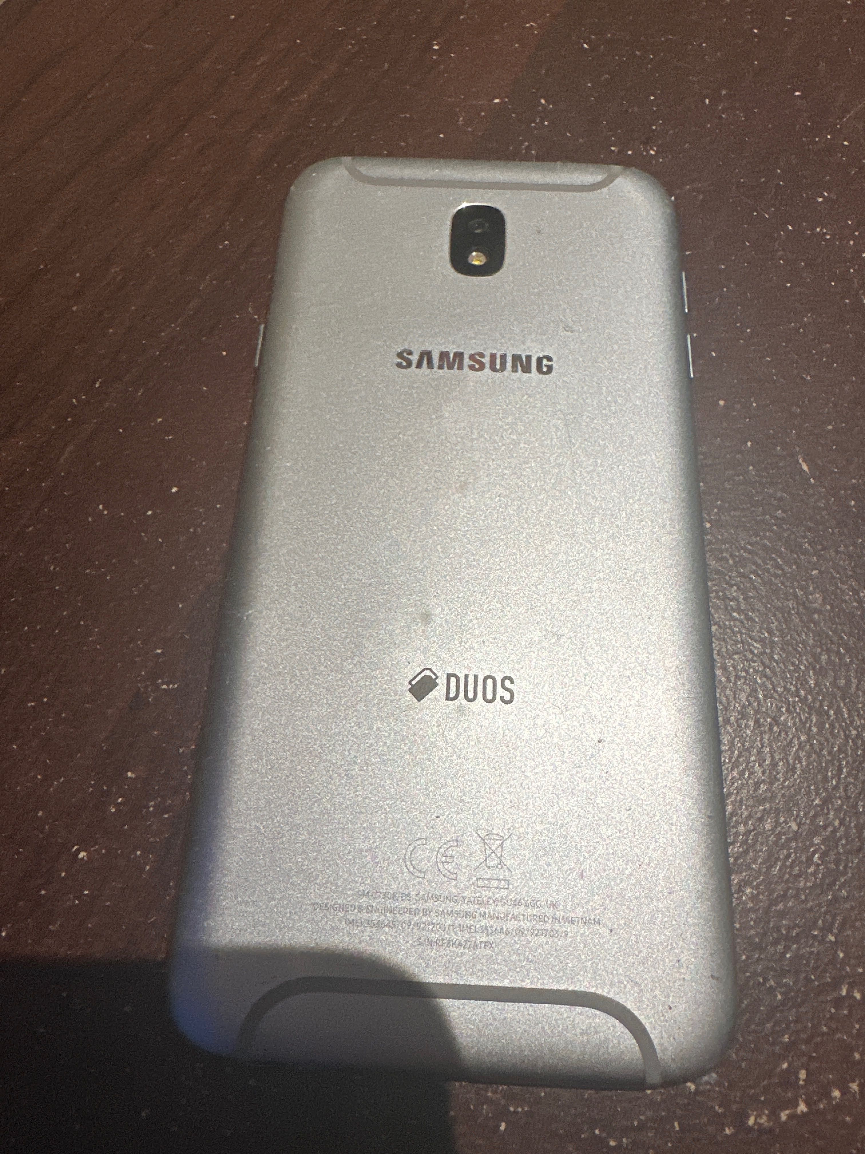 Telemóvel Samsung J7 desbloqueado dual sim