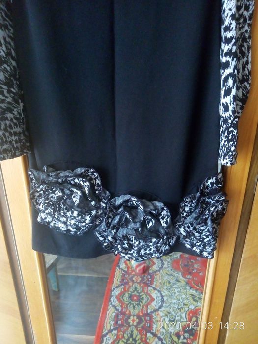 Платье красивое..