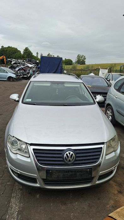VW Passat b6 kombi LA7W drzwi maska klapa zderzak błotnik lampa części