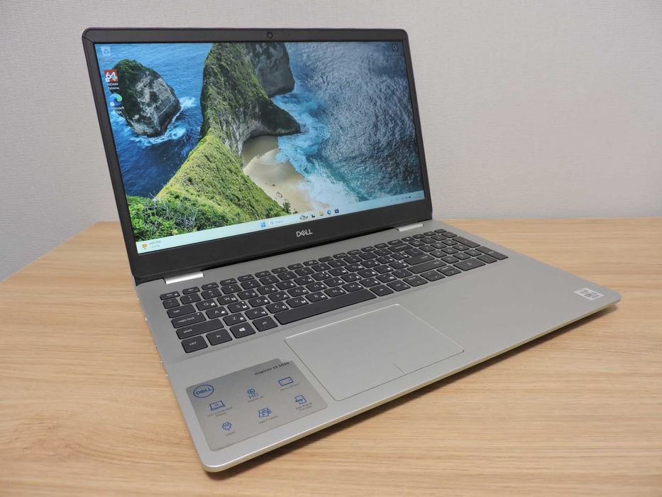 Dell Inspiron/15.6” FHD IPS/i5 1035G1/16GB/SSD 256/UHD