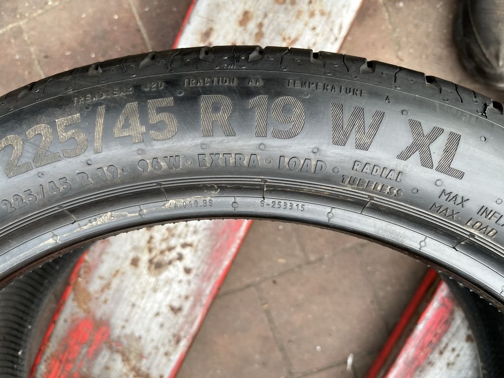 1szt. 225/45/19  XL Continental EcoContact 6 * SSR RSC 2020r.Pojedynka