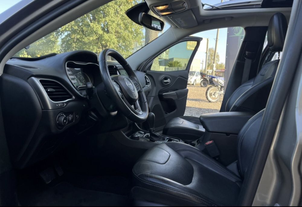 Jeep Cherokee limited