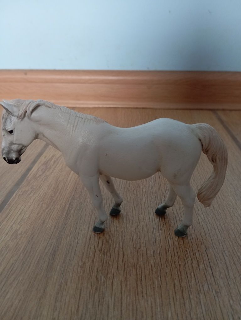 Sprzedam konie Schleich