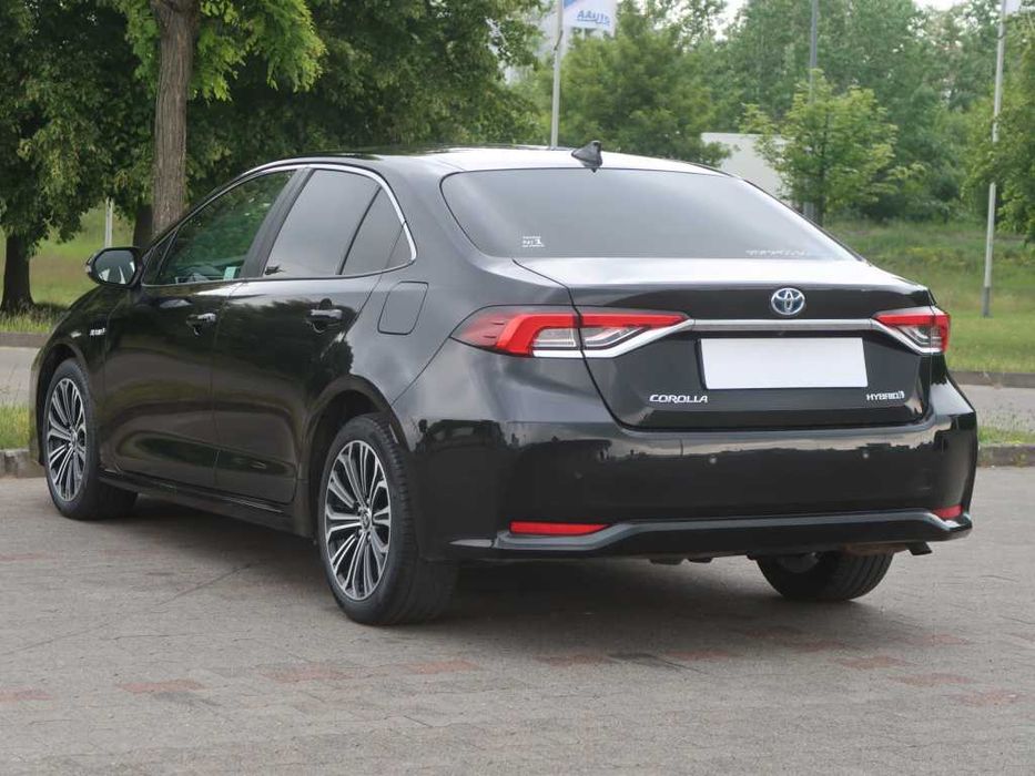 WYNAJEM BOLT/UBER - Toyota Corolla 2021 HYBRYDA + LPG |Sedan lub kombi