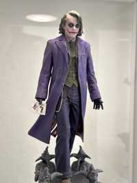 Joker Iron Studios estátua