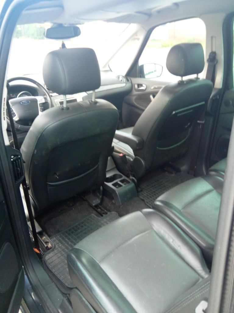 Sprzedam Ford Galaxy 2.0