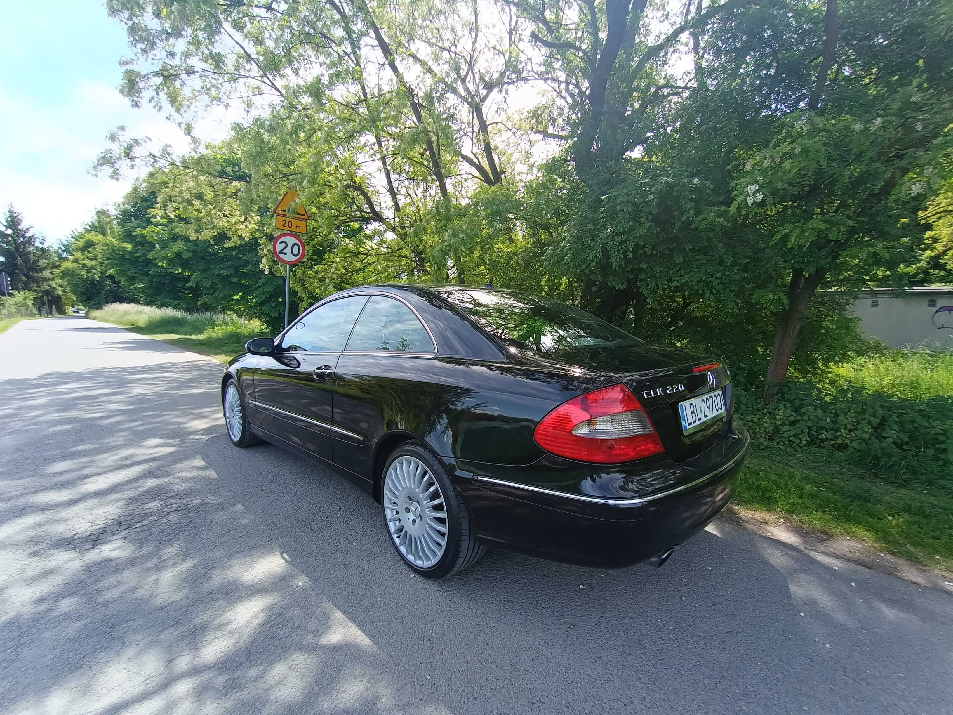 Mercedes-Benz CLK 2.2 150km AVANTGARDE