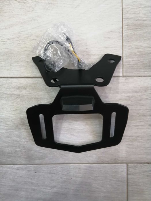 Mocowanie tablicy rejestracyjnej Suzuki GSXR 1000 K9 L6