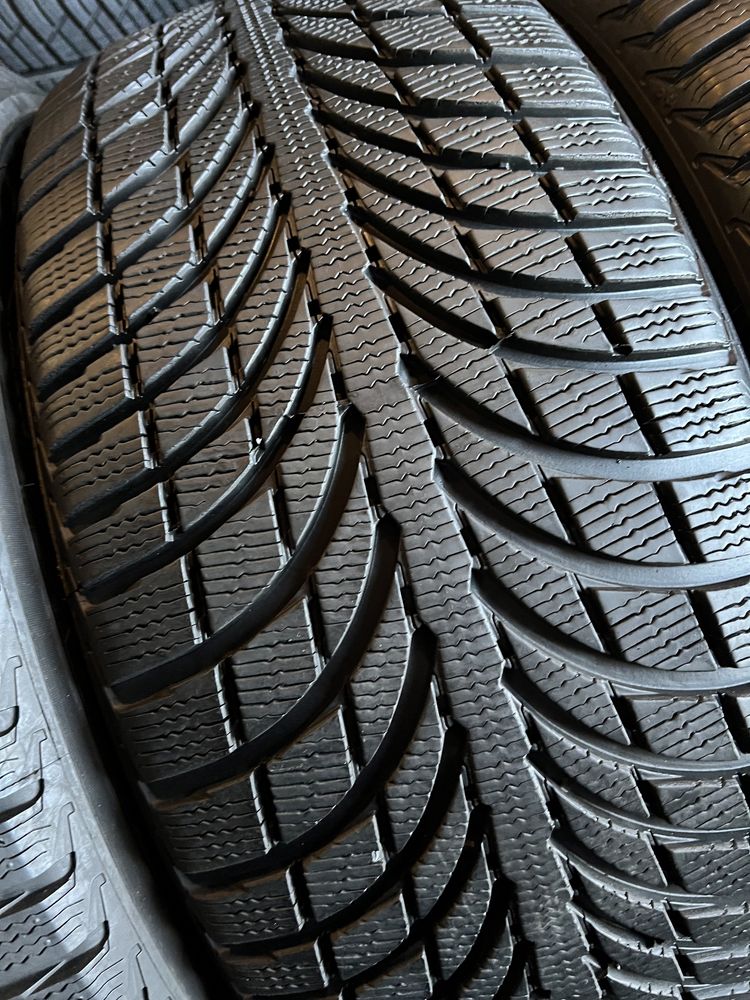 275/45/20+265/45/20 R20 Michelin Latitude Alpin LA2 4шт зима