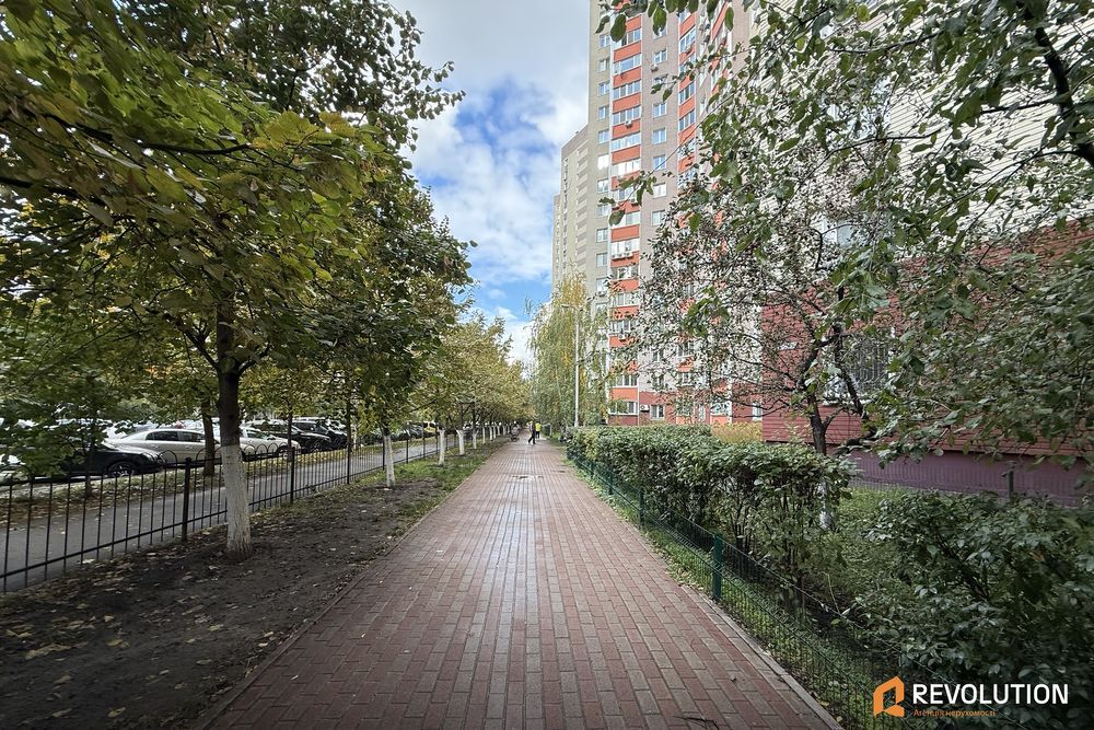 Без%, Урлівська 34, 1-кім, 41м2, 14 повех