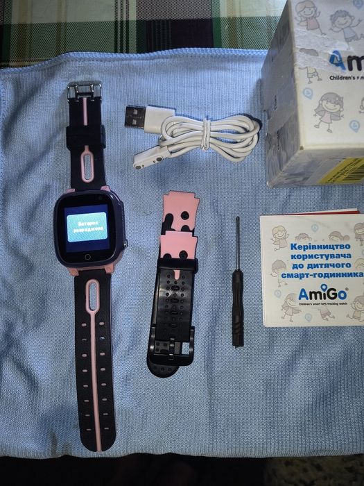 Дитячий годинник AmiGo GO008 Milky GPS WIFI Pink (с сим-картой)