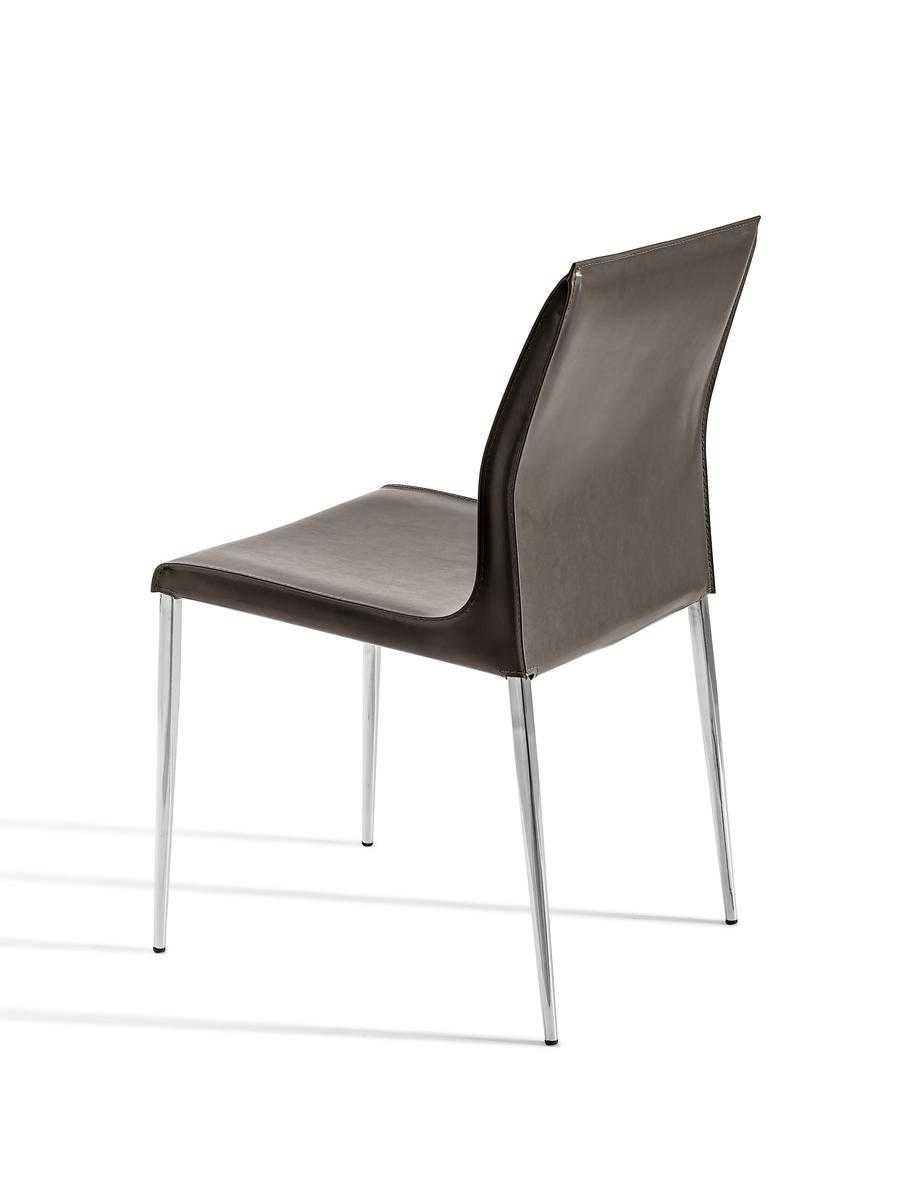 2x krzesło Kler model Malga, skóra, brązowe, jak nowe