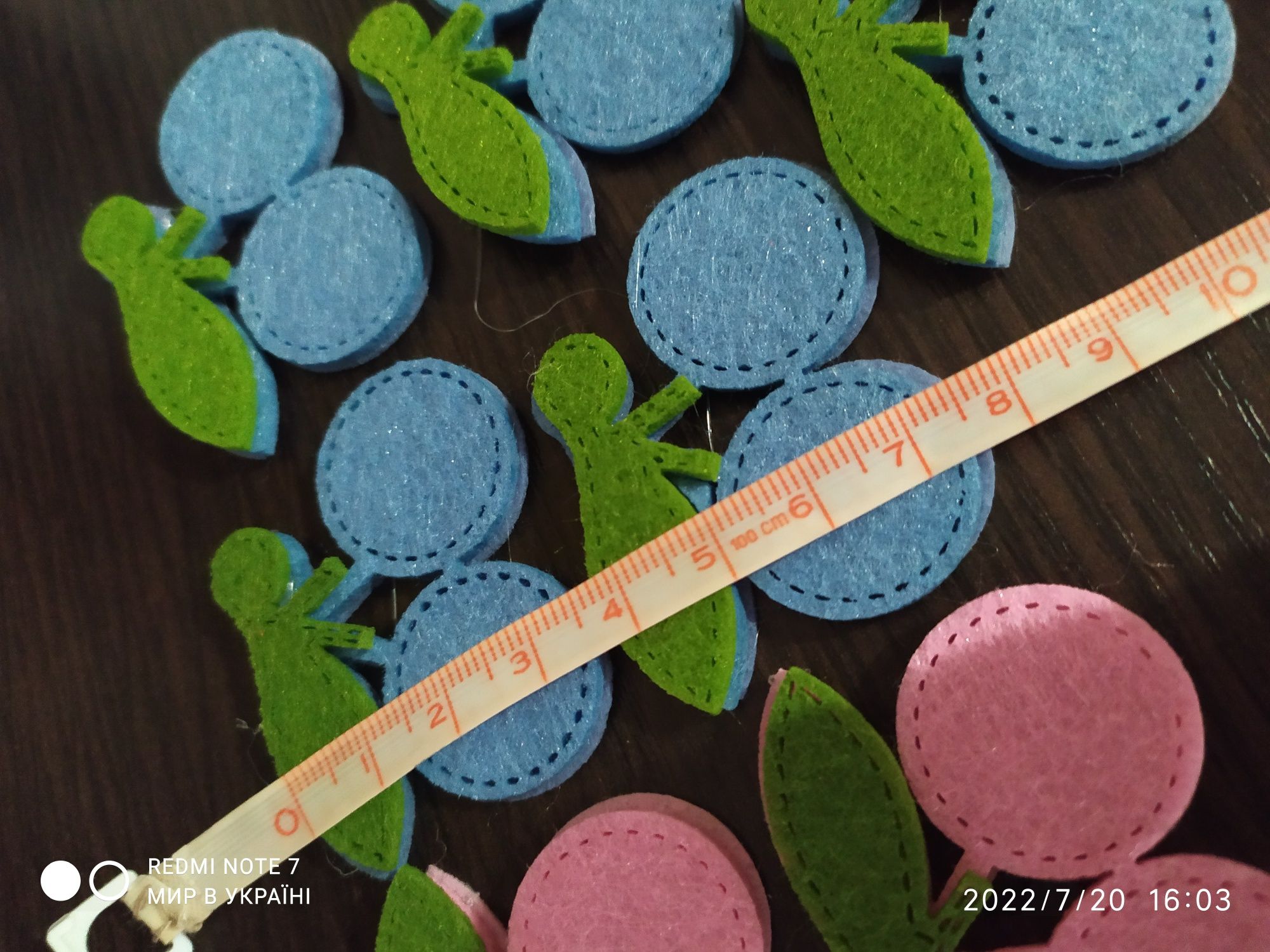 Фетрові тканинні вишні ягідки