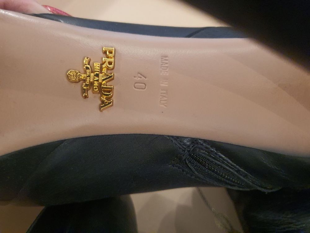 Сапоги Prada, размер 40, черные.