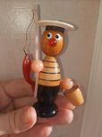 Винтажная игрушкаСССР. Моряк с рыбой.