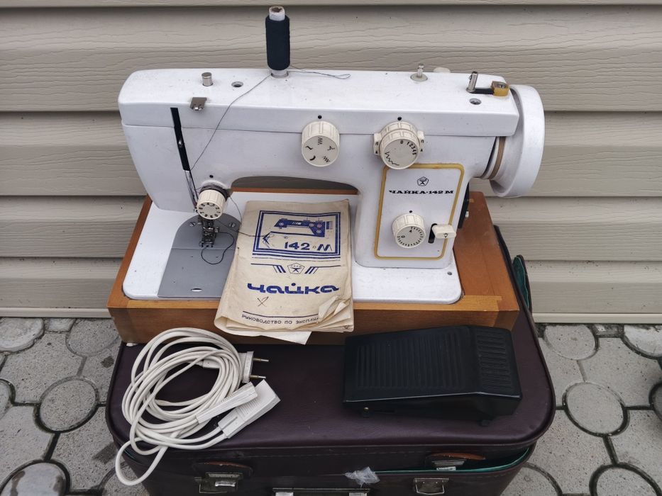 Швейная машинка новая