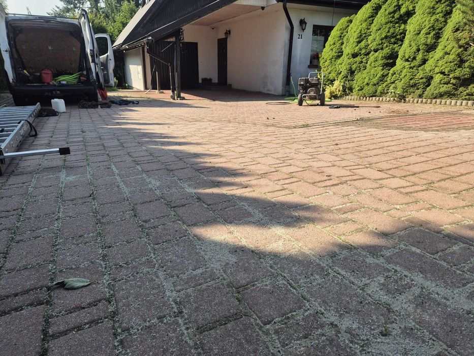 Malowanie i mycie dachów, malowanie i mycie elewacji,mycie kostki, itp