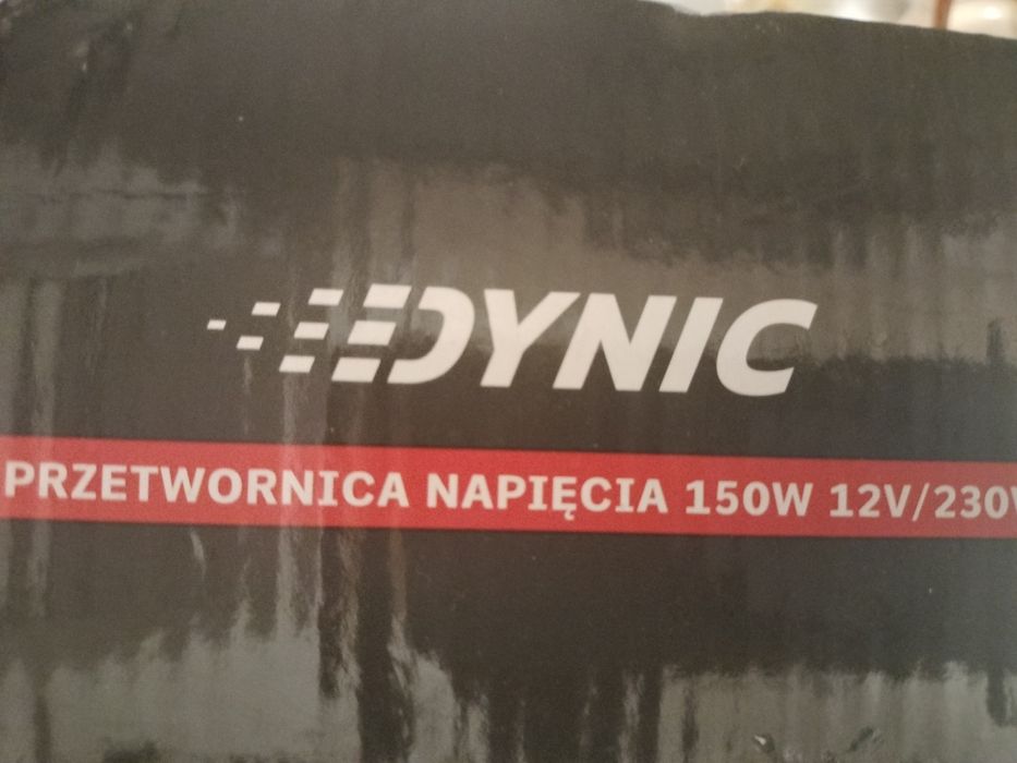 Przetwornica samochodowa. 150W 12V/230V