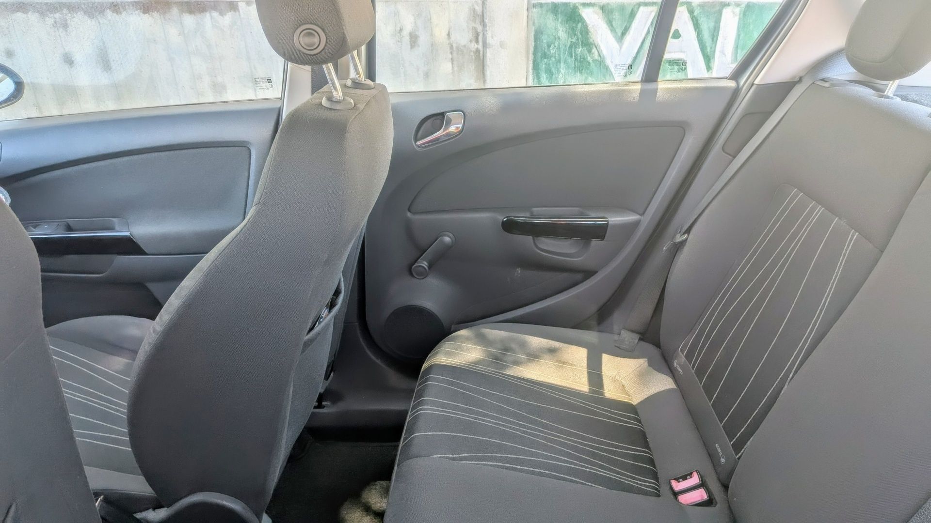 Opel Corsa 1.2 5P (2010)