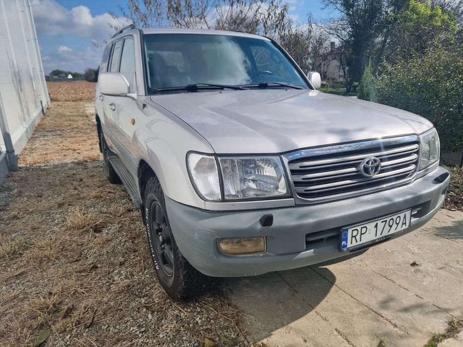 Toyota Land Cruiser LC100, polift 5 biegów automat 4.2 td