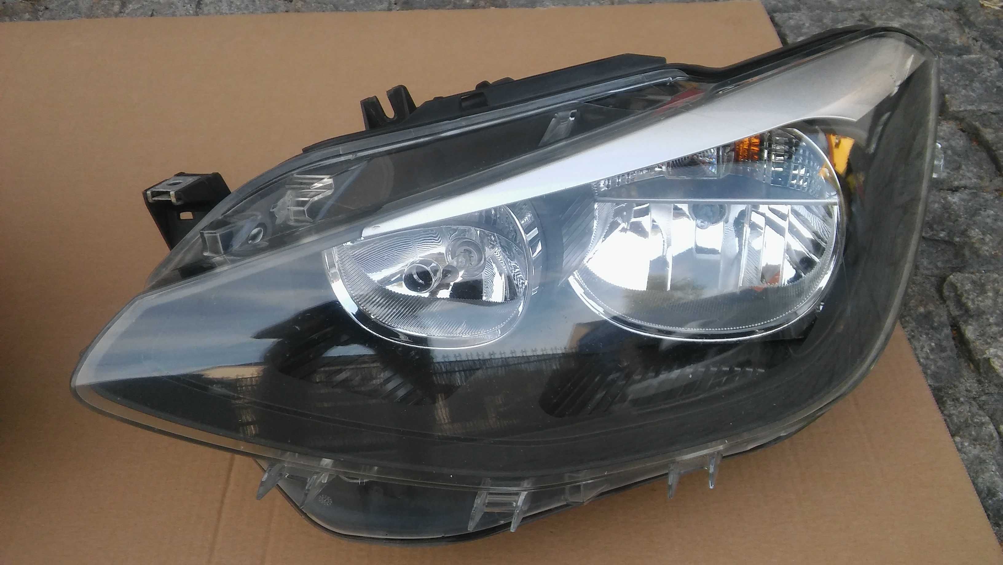BMW 1,F20,od 11r,lampy przód,Lewa,Prawa,zwykłe H7,oryginał,Hella