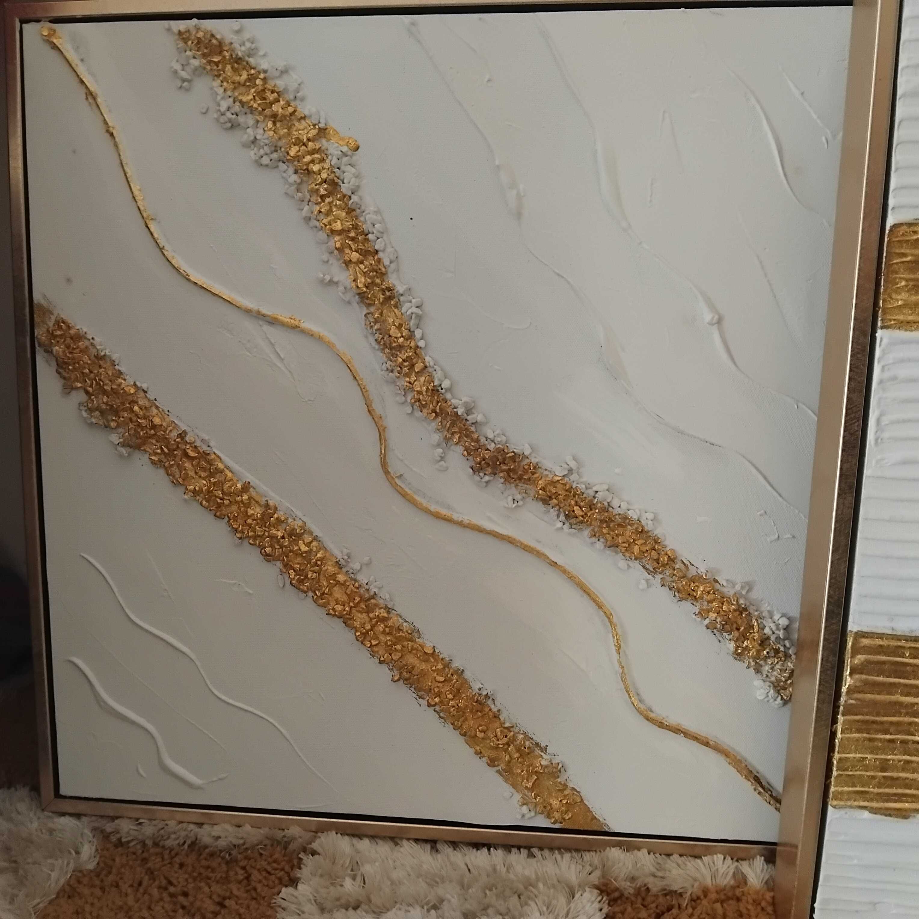 Pinturas Brancos Dourados