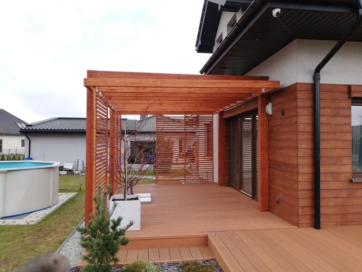 Zadaszenie tarasu pergola pod żagiel rzymski poliwęglan