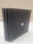 Vendo ps4 pro desbloqueada