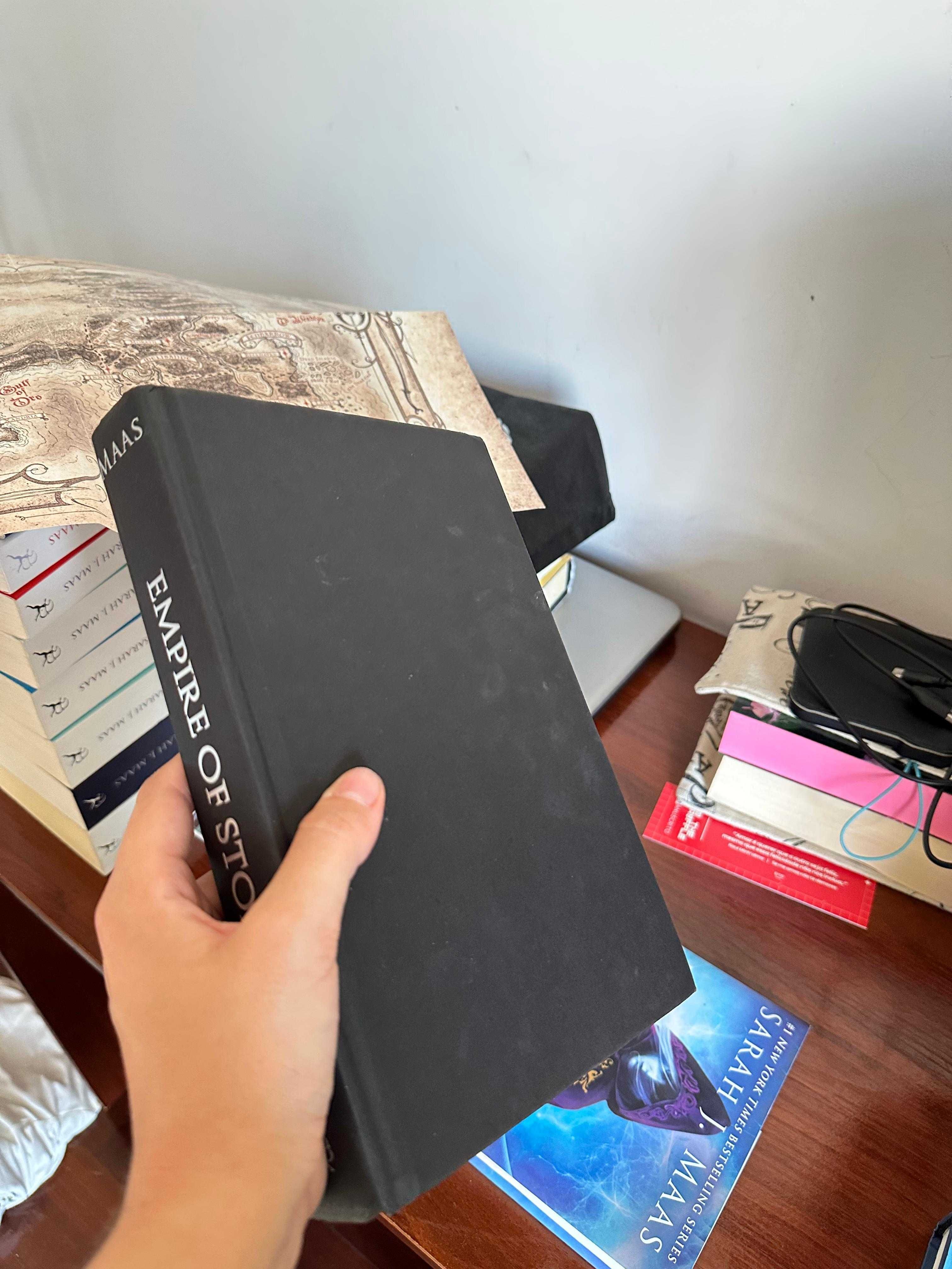 Empire of storms 1st edition and FISRT PRINT out of print