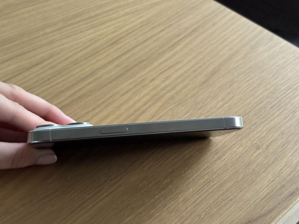iPhone 15 pro 256gb stan idealny