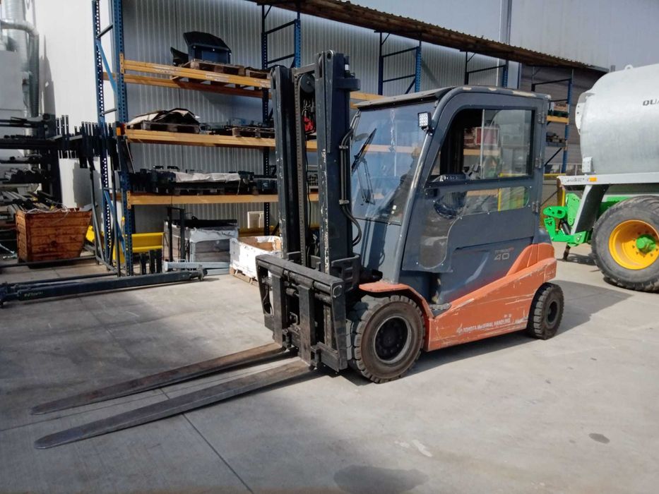 Wózek widłowy Toyota Traigo 80