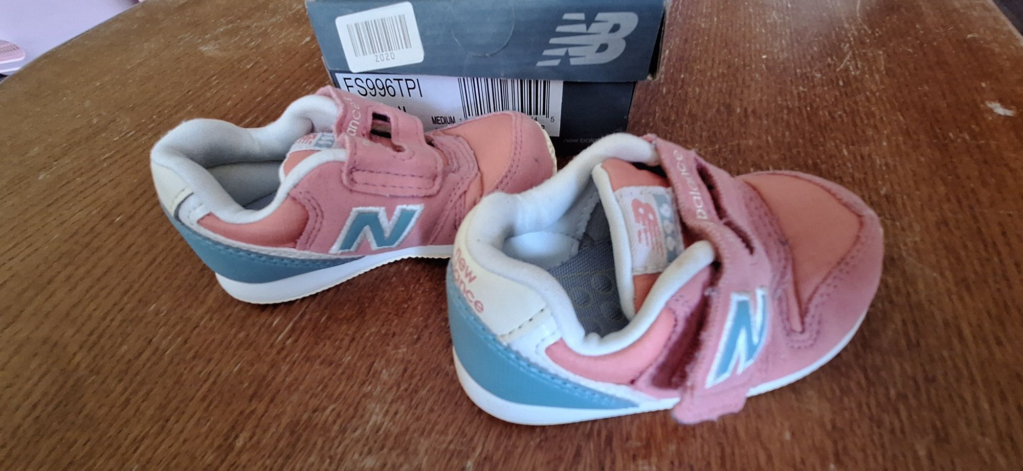 New Balance dziecięce 23rozmiar