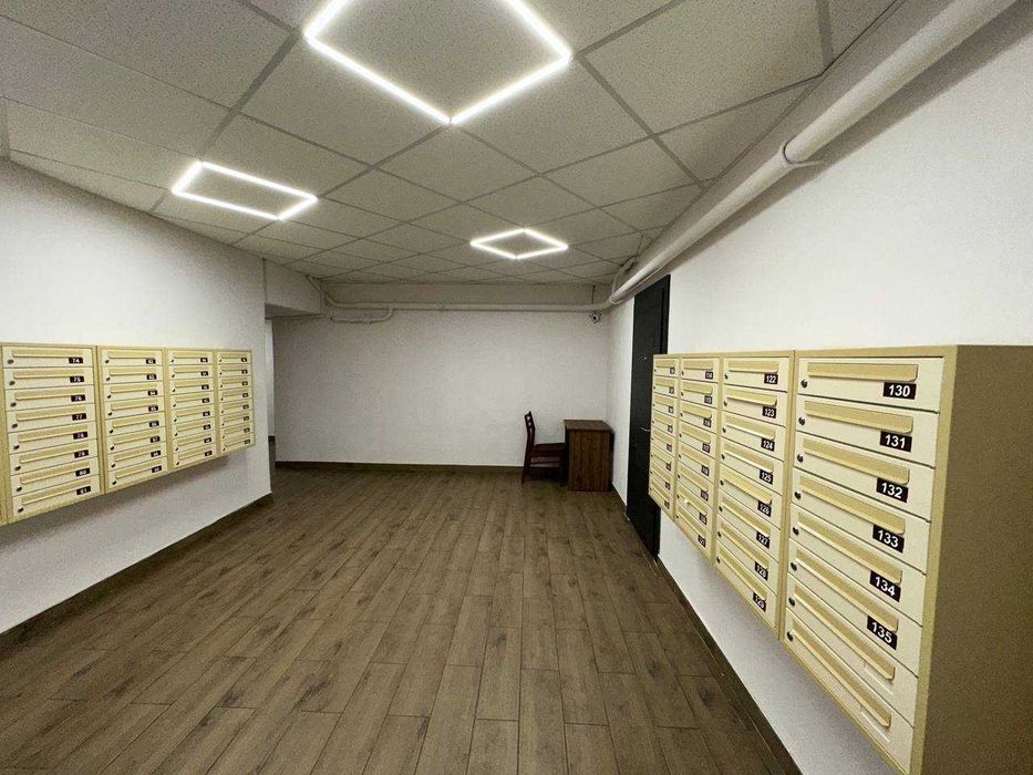 Срочно Недорого! Продажа 4к в Центре"S=92м2"Князя  В.Великого-15"Б"