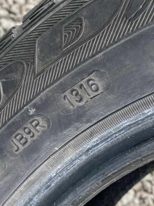 Резина ЗИМА Goodyear 205 55 16 R16