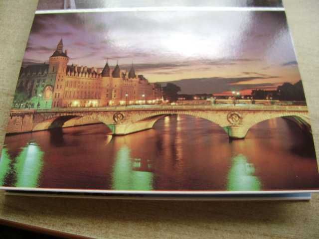 Starocie z PRL Stare pocztówki = Zestaw 17 sztuk z Paryża w harmonijce